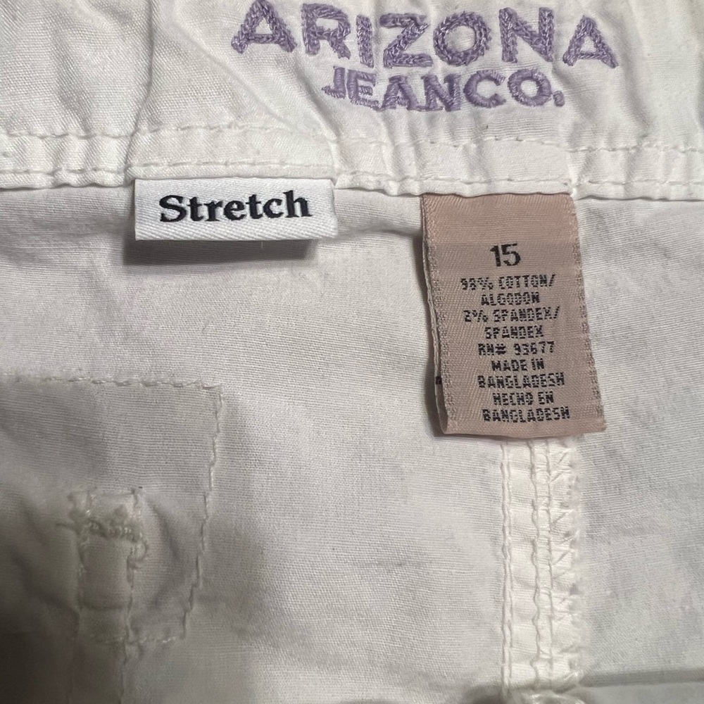 Arizona Jean Company White Cargo Shorts - Picture 3 of 5